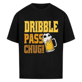 Bier Shirt „Dribble Pass Chug“ – Oversized Fußball Shirt