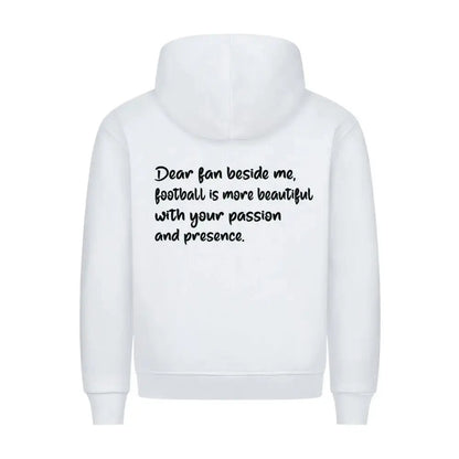 Fußball-Premium-Hoodie: Weißer Hoodie mit romantischem Fußball-Statement vorne und Fanbotschaft auf dem Rücken – sportlich & gefühlvoll