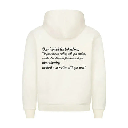 Fußball Hoodie: Beiger Hoodie mit Frontprint „Football comes alive with you in it!“ und Rückenaufschrift an die Fans hinter dir – sportlich & emotional gestaltet