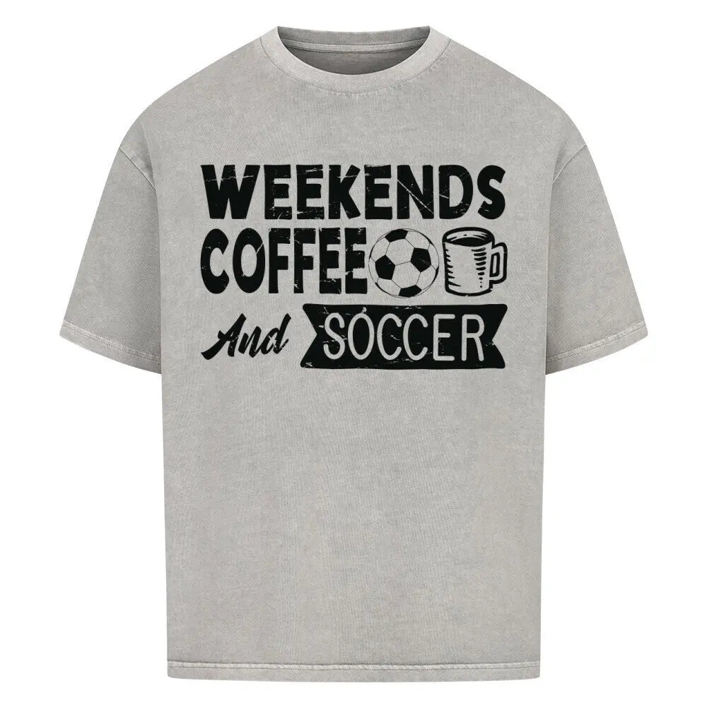 Oversized Coffee Shirts: Graumeliertes Oversized-Shirt mit schwarzem Druck „Weekends Coffee and Soccer“ – Fußball-Lifestyle für entspannte Wochenenden