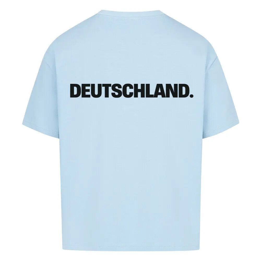Oversized Fußball-Fanshirt der deutschen Nationalmannschaft in Babyblau mit modernem Streetwear-Fit für einen lässigen und sportlichen Look.