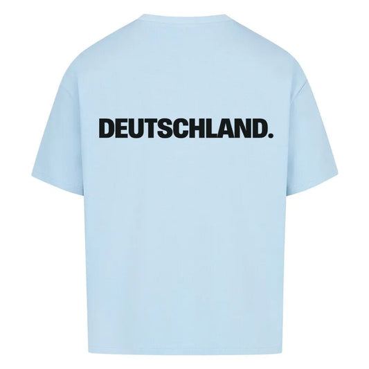 Oversized Fußball-Fanshirt der deutschen Nationalmannschaft in Babyblau mit modernem Streetwear-Fit für einen lässigen und sportlichen Look.
