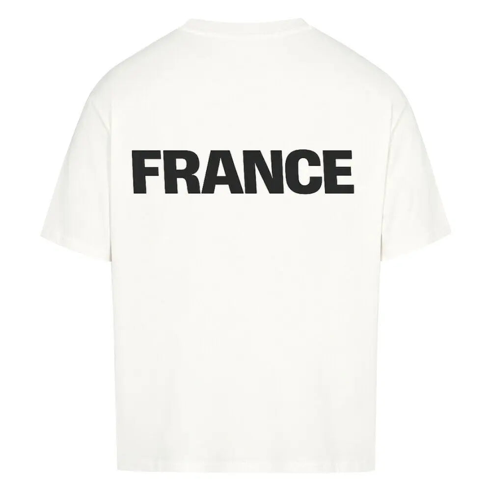 Oversized Fußball-Fanshirt der französischen Nationalmannschaft in Weiß mit modernem Streetwear-Fit für einen lässigen und sportlichen Look.